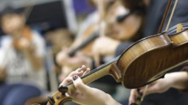 On se RASSEMBLE, on danse TRAD, on se connaît dans une ambiance festive